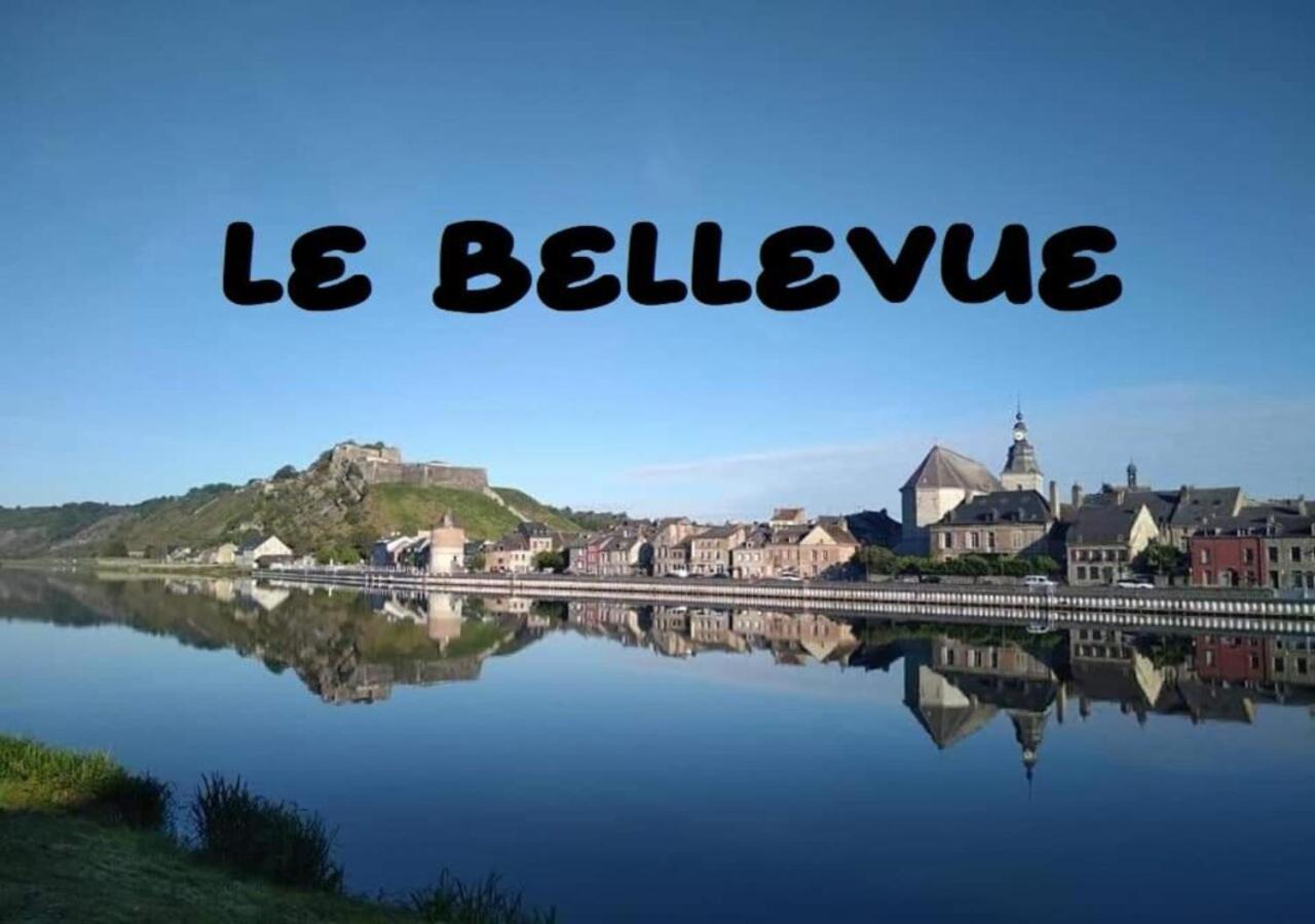 Le Bellevue Apartment Givet Bagian luar foto